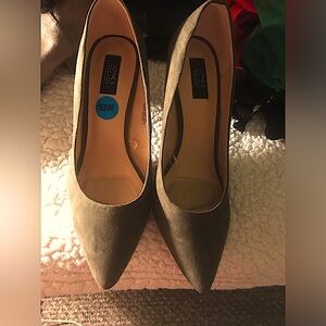 Emerald Green “Jones New York- Signature” high heels